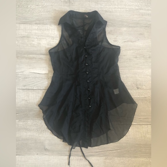 Button up tank with corset lacing detail - Picture 3 of 5